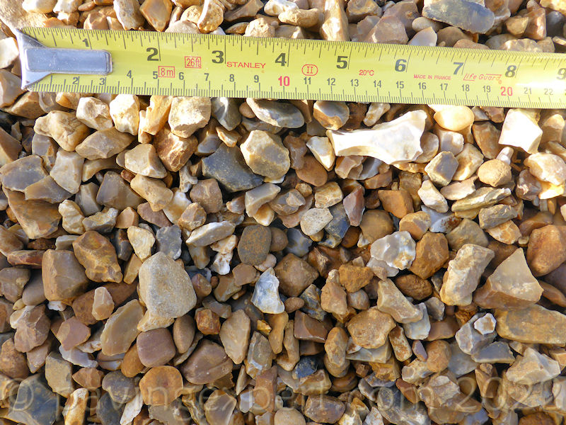 Golden 16mm gravel