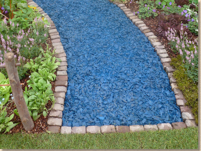 blue woodchips blue woodchips