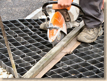 cut using saw