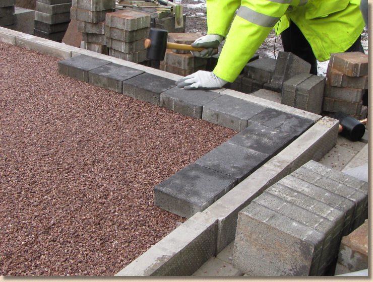 lay edge course blocks