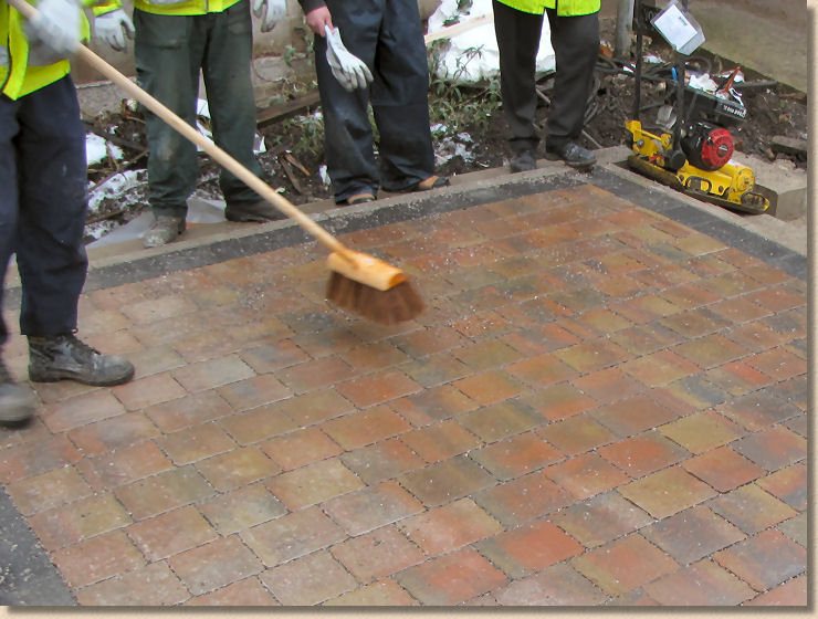 compacting paviors