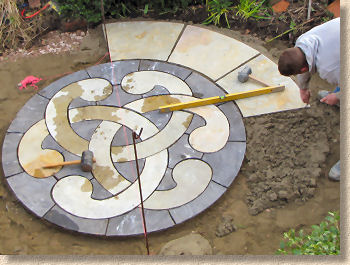 laying ring elements